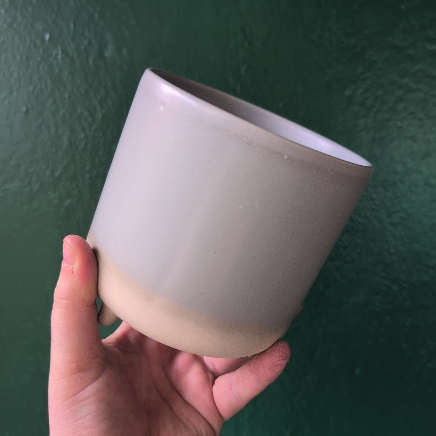 Jolie Matte Reactive 3 Leg Planter