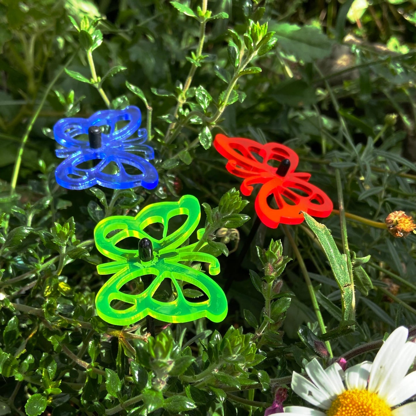 Small Garden Décor Ornaments Set of 3 'Comma Butterfly'