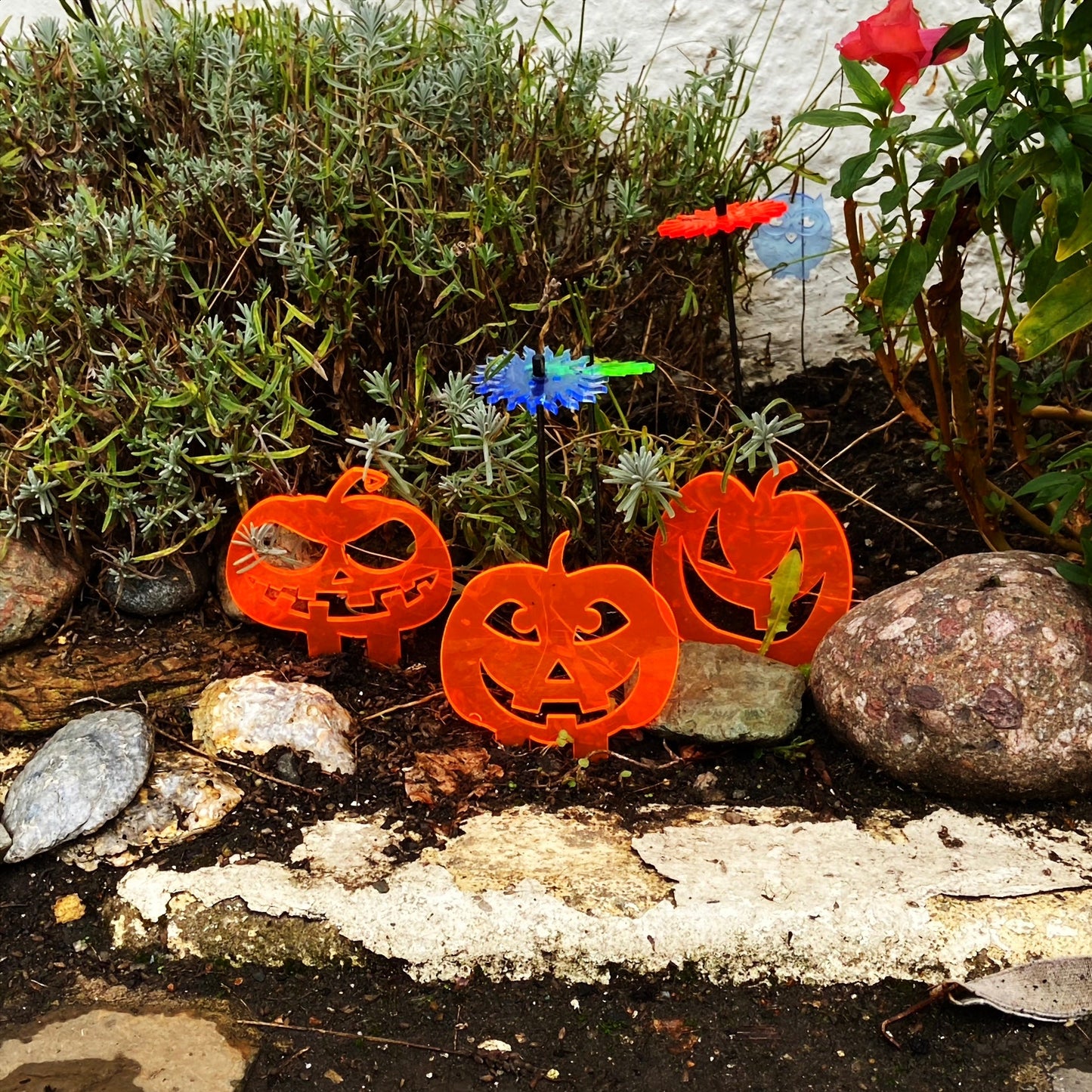 Garden Décor Ornament Stakes Set of 3 'Halloween Pumpkins'