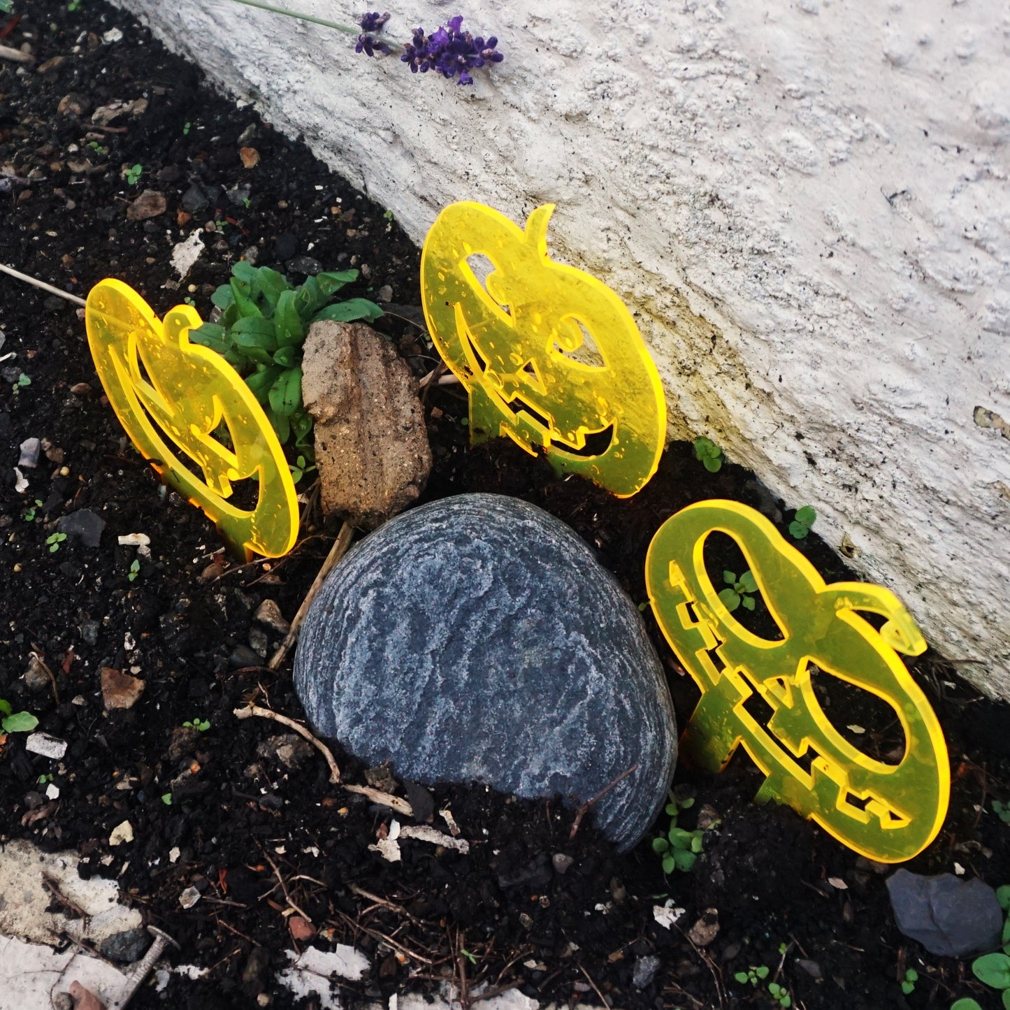 Garden Décor Ornament Stakes Set of 3 'Halloween Pumpkins'