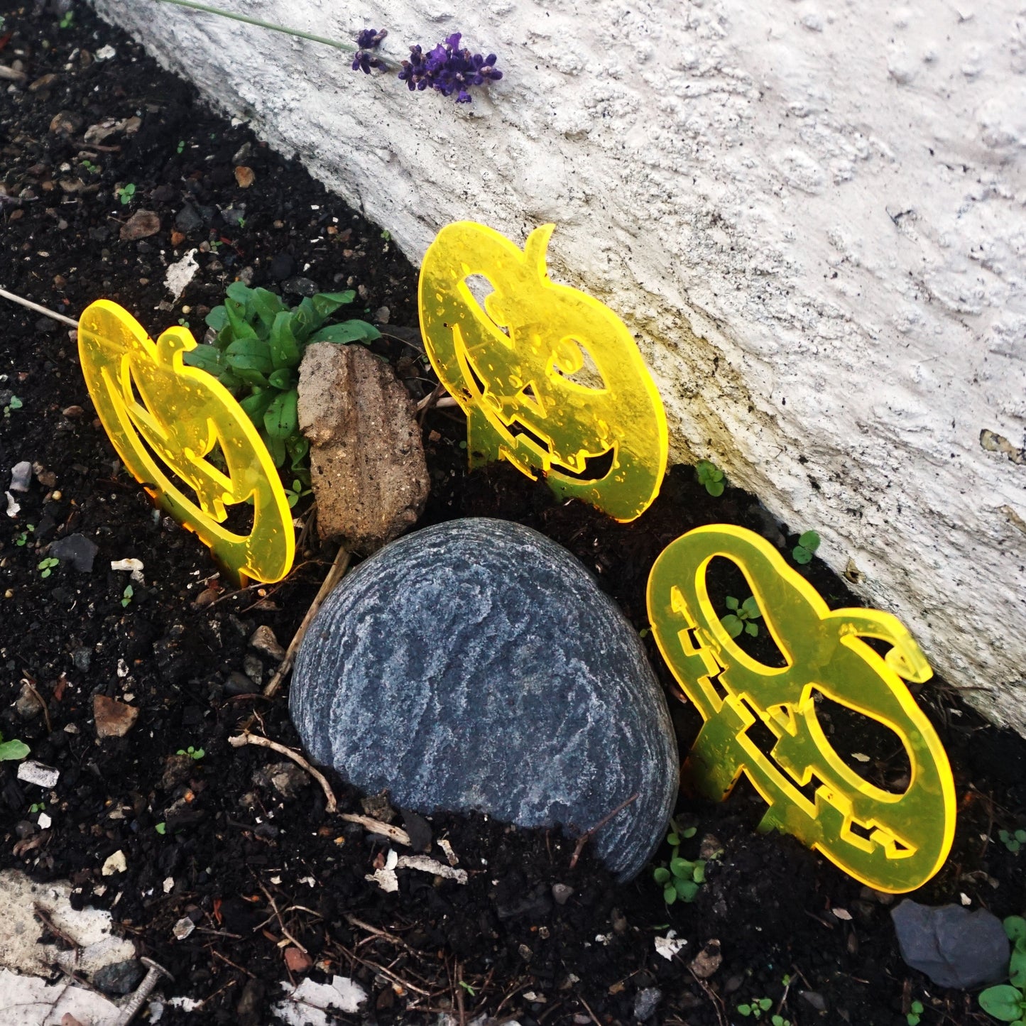 Garden Décor Ornament Stakes Set of 3 'Halloween Pumpkins'