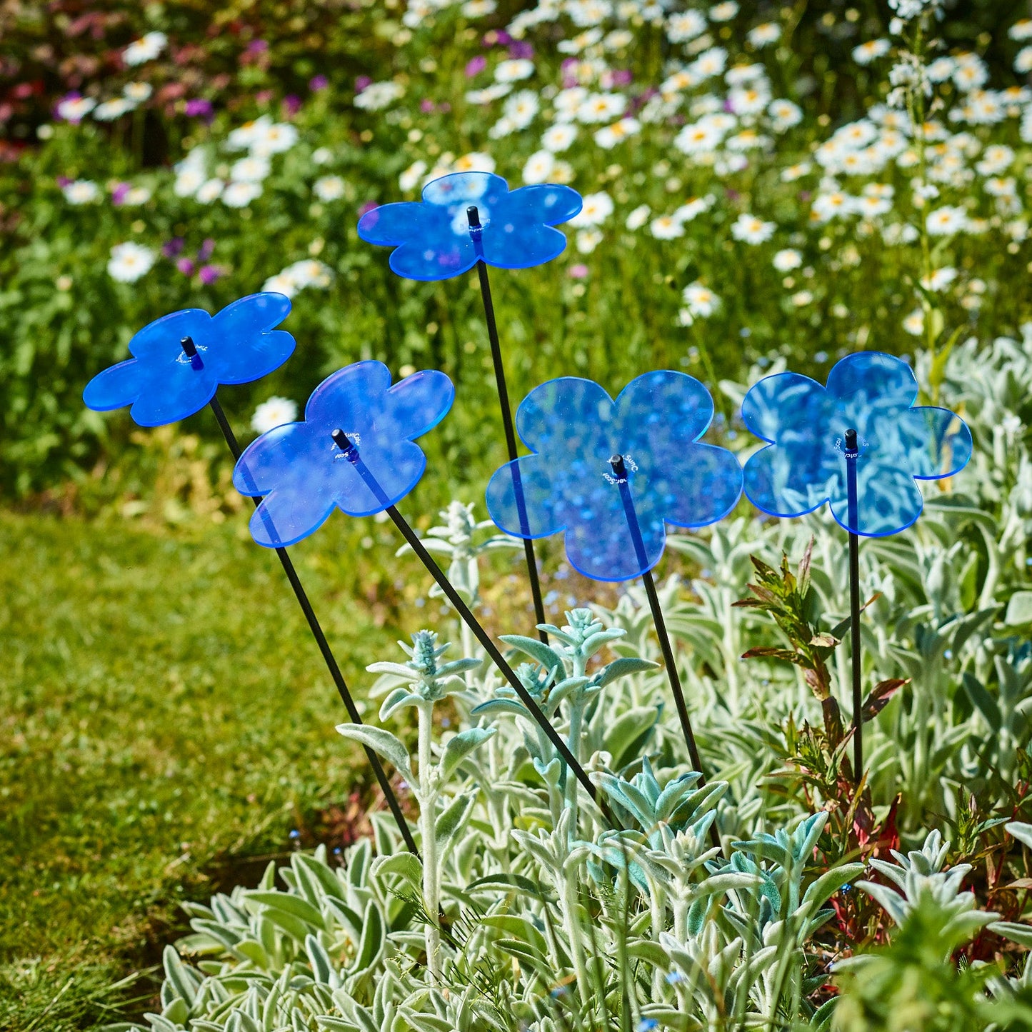 Large Garden Décor Ornaments Set of 5 'Blossoms'