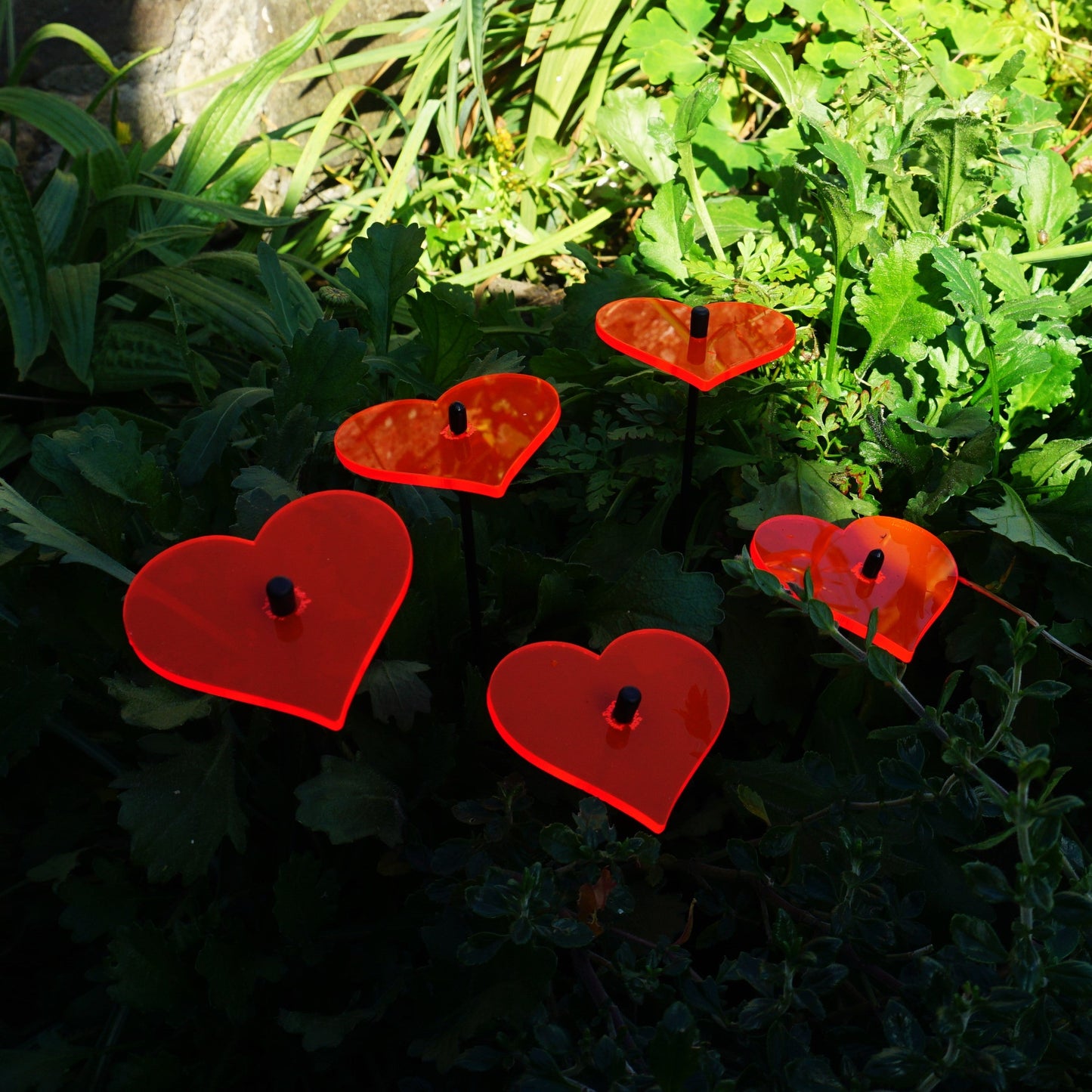 Small Garden Décor Ornaments Set of 5 'Hearts'