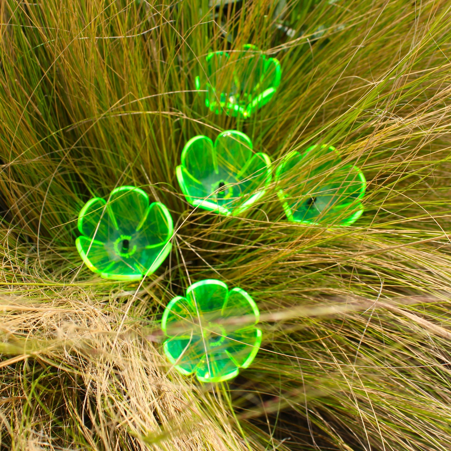 Small SunCatcher Garden Décor Ornament Set of 5 'Tulip'