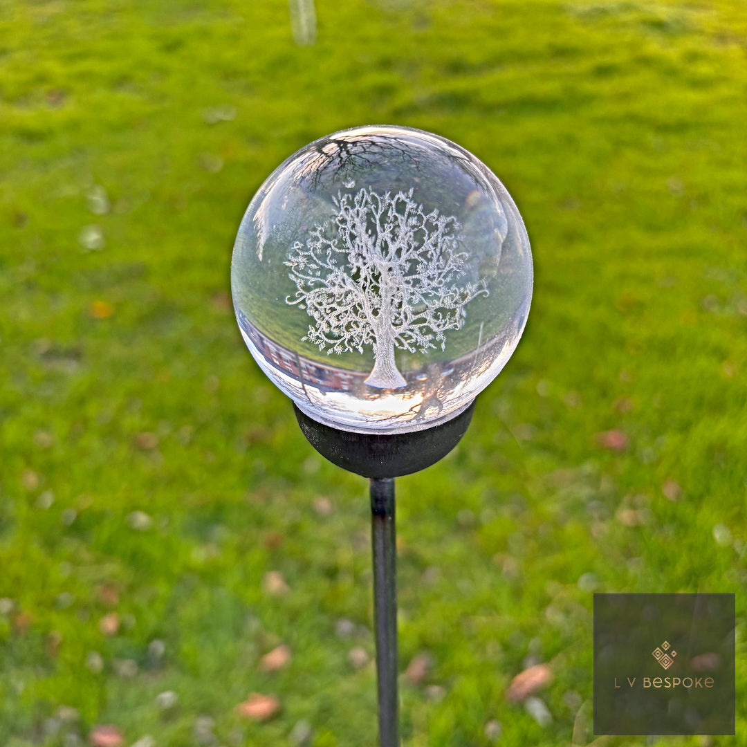 Stunning 3D Orb Decorative Garden Stake - Available in a number of designs.