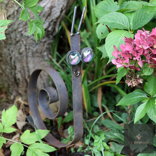 Colourful Fun Snail garden feature - The LVB signature product!