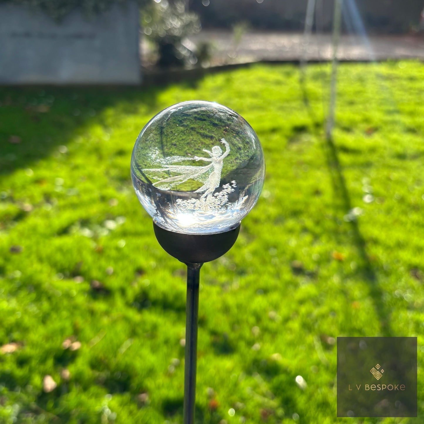 Stunning 3D Orb Decorative Garden Stake - Available in a number of designs.