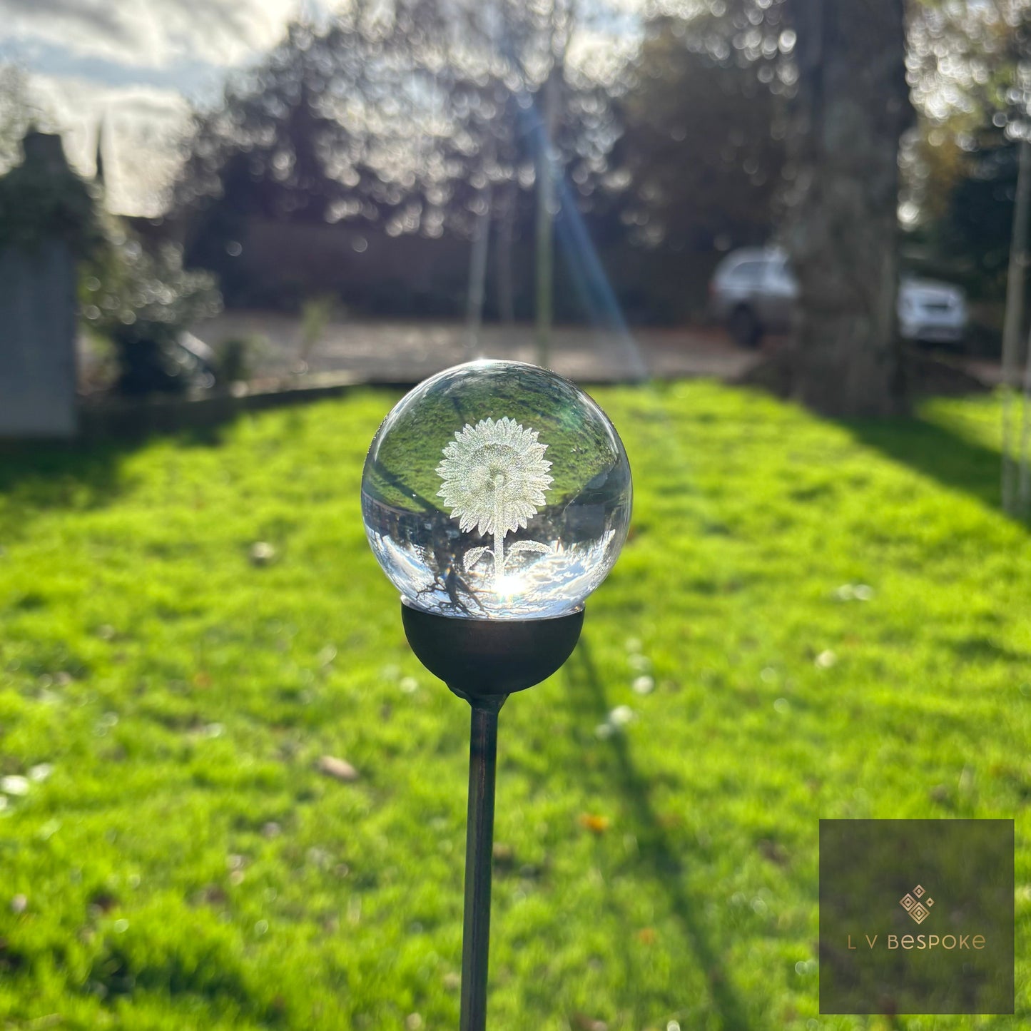 Stunning 3D Orb Decorative Garden Stake - Available in a number of designs.