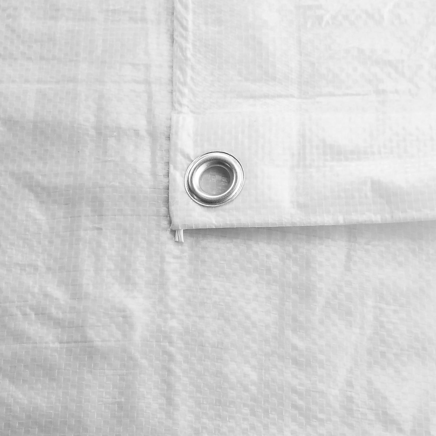 White M-Grade Tarpaulin 3m x 4m