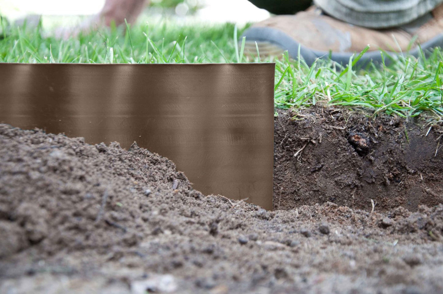 Wavy Plastic Garden Lawn Edging, H=25CM, L=9M, Brown