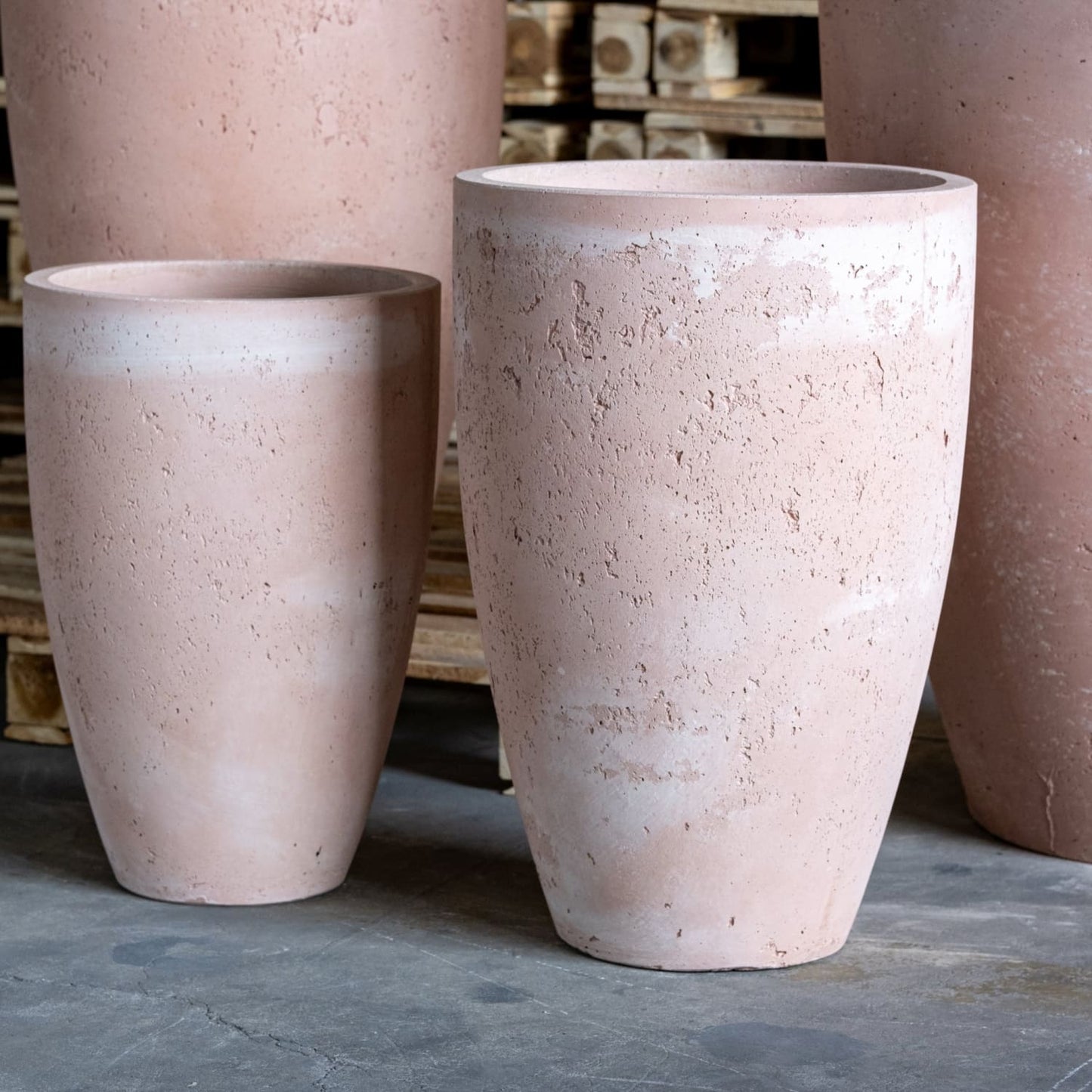Vessara | Blushstone – 52cm Large Tall Concrete Planter – 15L Decorative Vase Pot